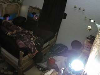 voyeurcam hornyhostel 03